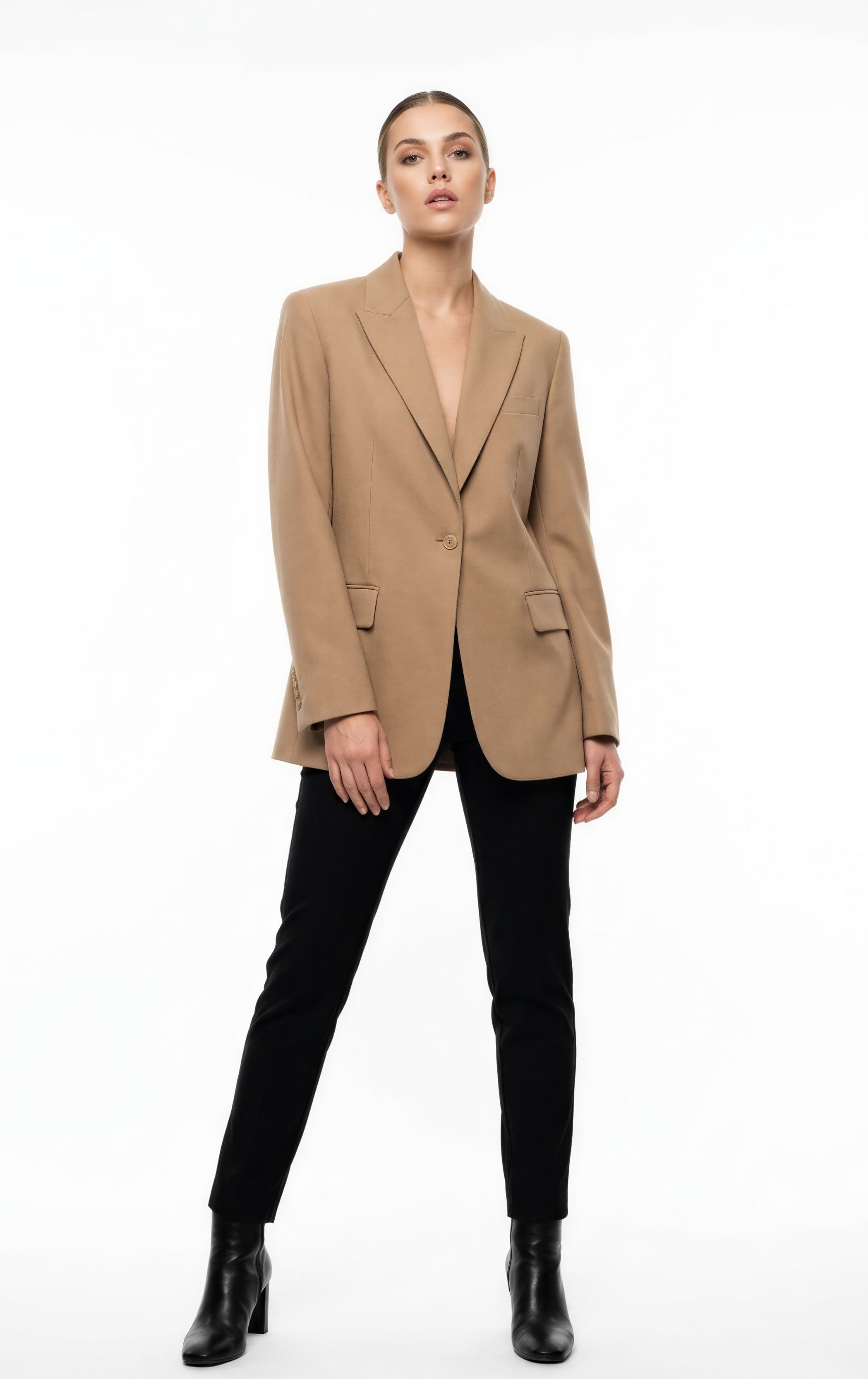 High-end AI fashion model 1